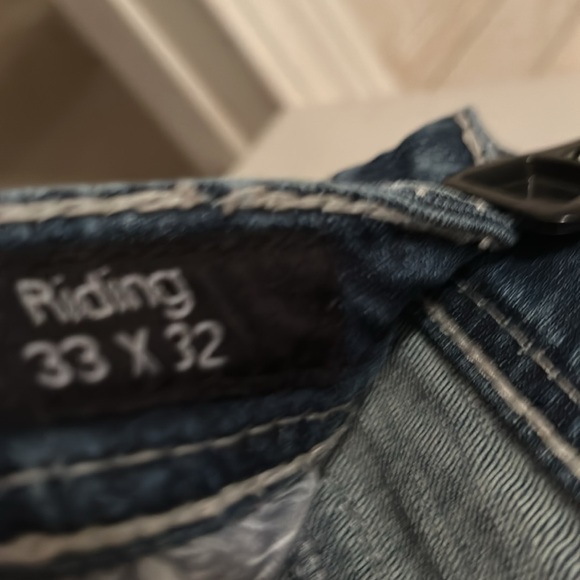 Women’s jeans - Picture 2 of 3